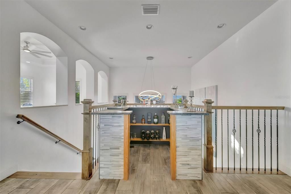 En Venta: $1,549,000 (3 camas, 3 baños, 3945 Pies cuadrados)