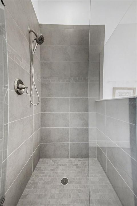 En Venta: $1,549,000 (3 camas, 3 baños, 3945 Pies cuadrados)