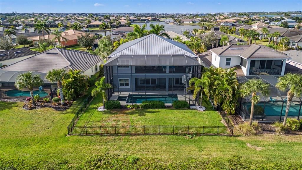 En Venta: $1,549,000 (3 camas, 3 baños, 3945 Pies cuadrados)