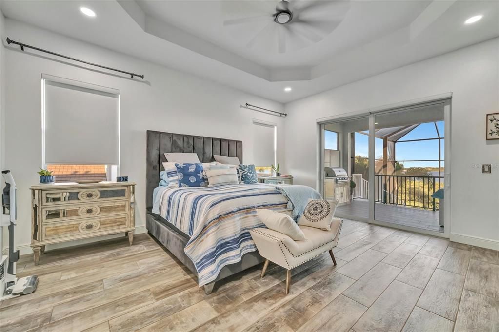 En Venta: $1,549,000 (3 camas, 3 baños, 3945 Pies cuadrados)