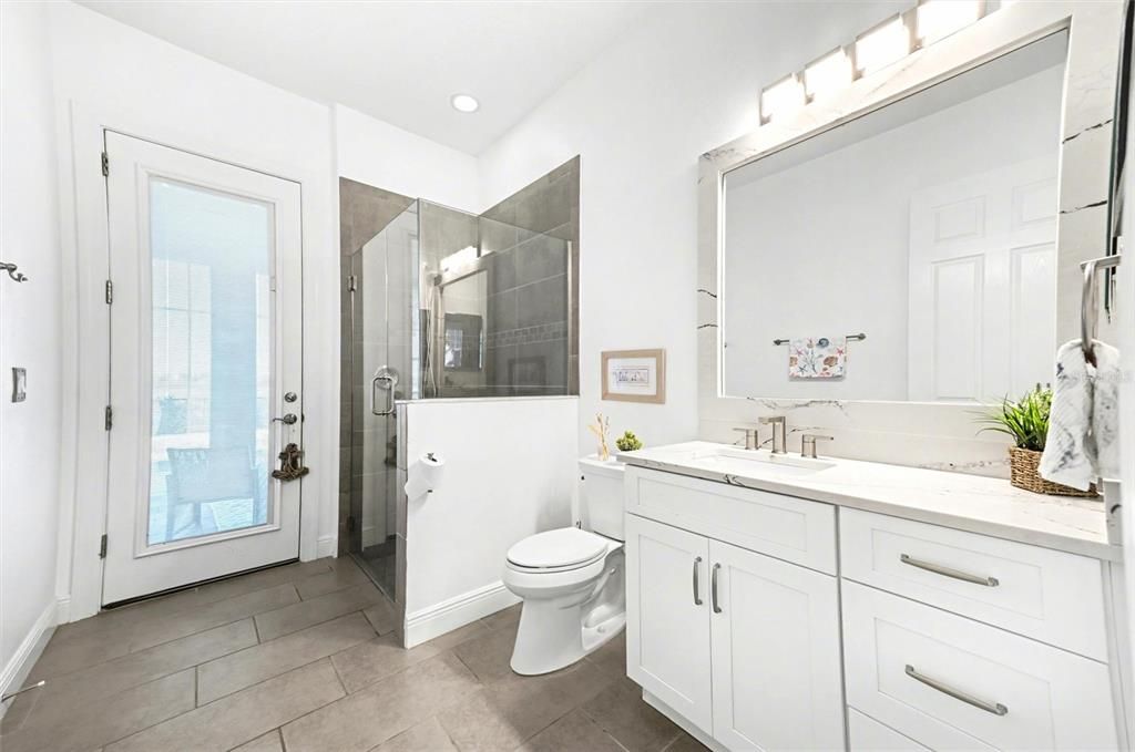 En Venta: $1,549,000 (3 camas, 3 baños, 3945 Pies cuadrados)