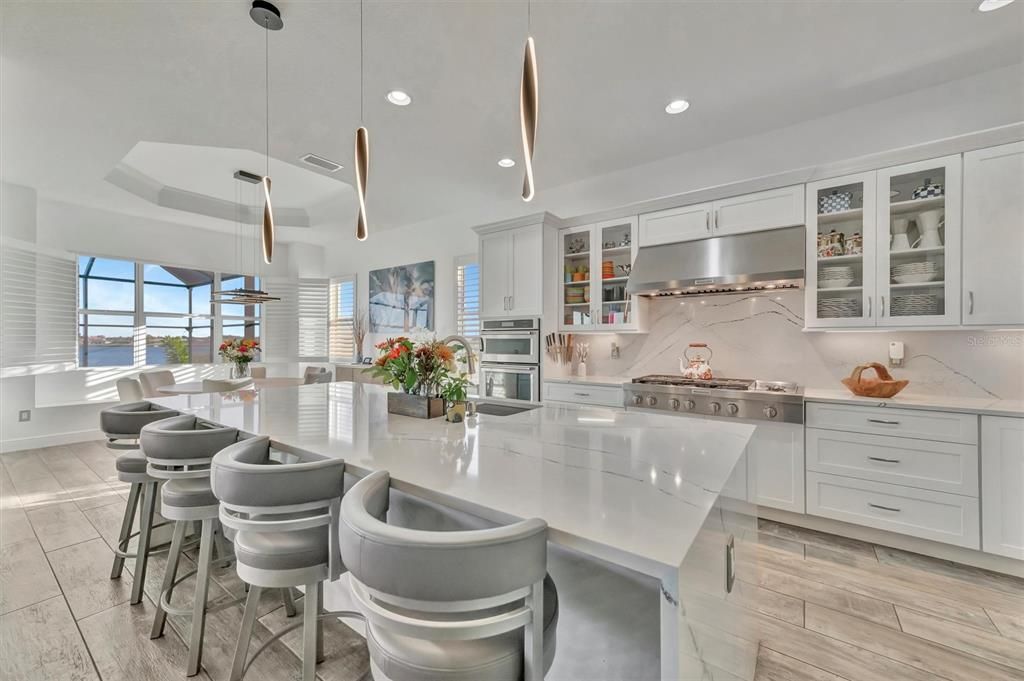 En Venta: $1,549,000 (3 camas, 3 baños, 3945 Pies cuadrados)