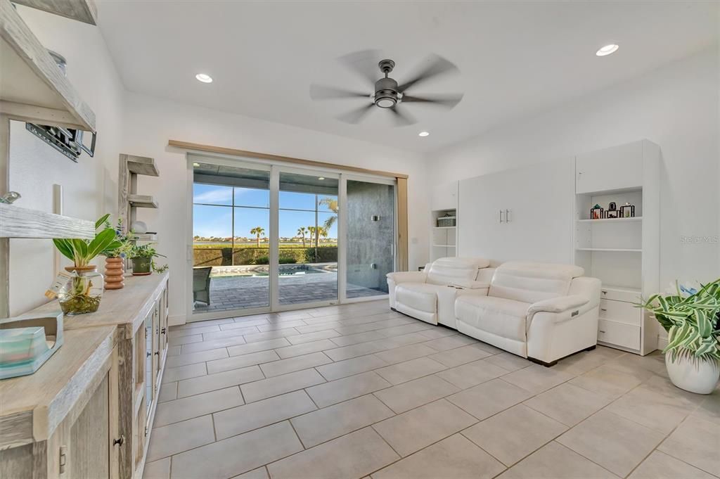 En Venta: $1,549,000 (3 camas, 3 baños, 3945 Pies cuadrados)