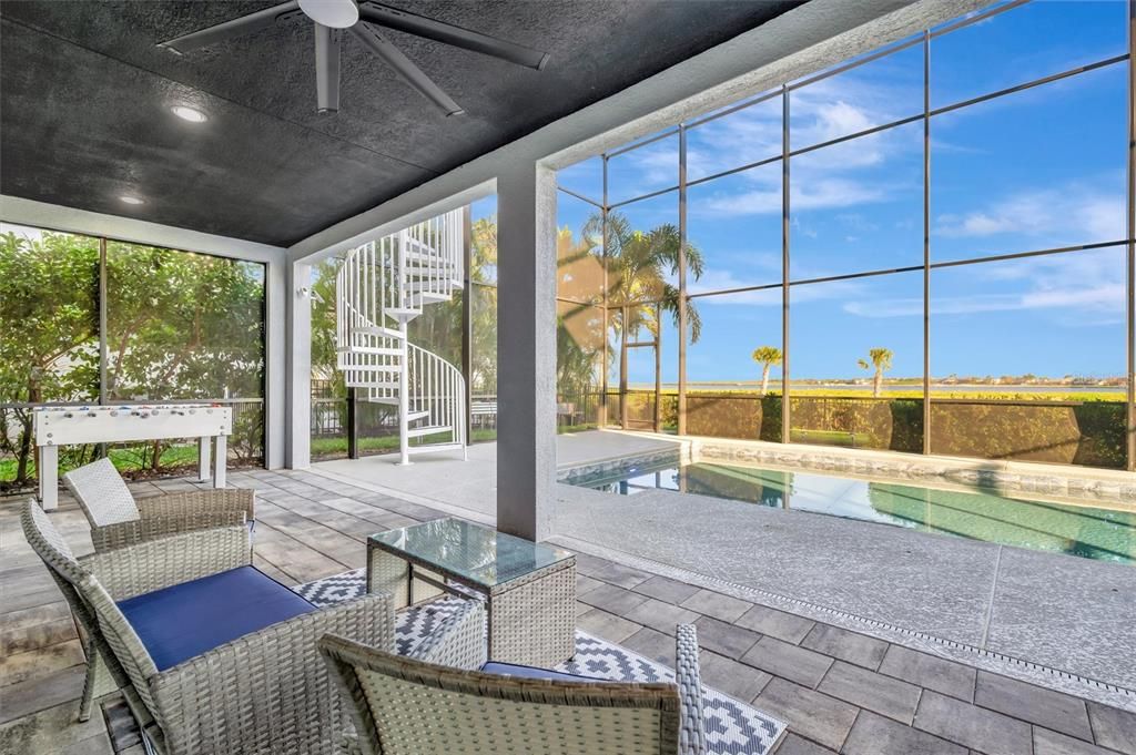 En Venta: $1,549,000 (3 camas, 3 baños, 3945 Pies cuadrados)