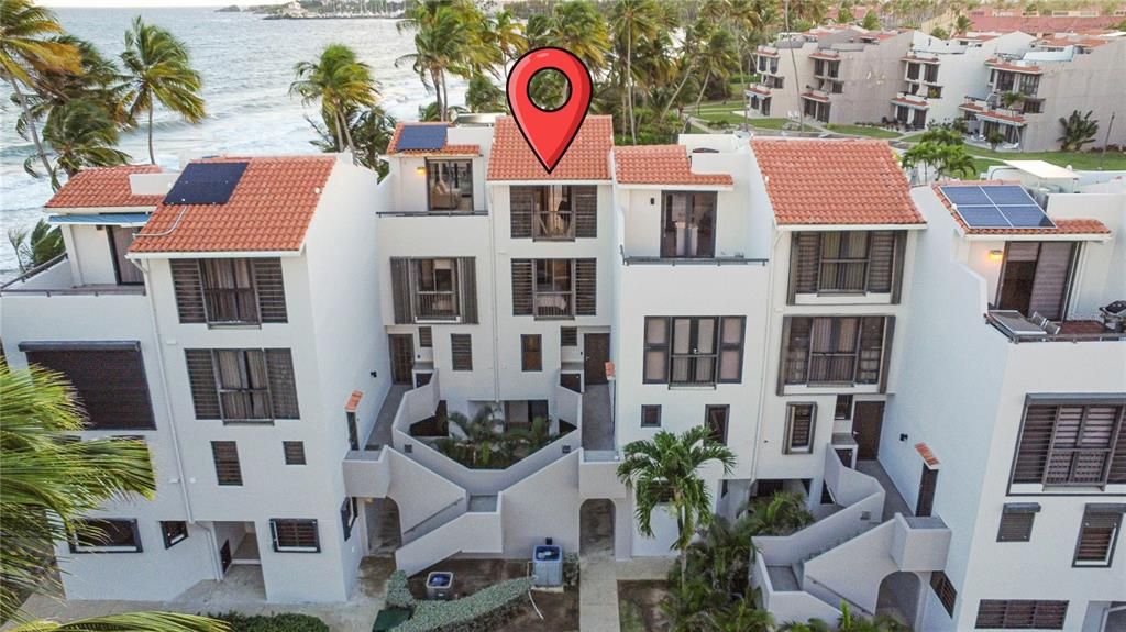 For Sale: $565,000 (3 beds, 3 baths, 2200 Square Feet)