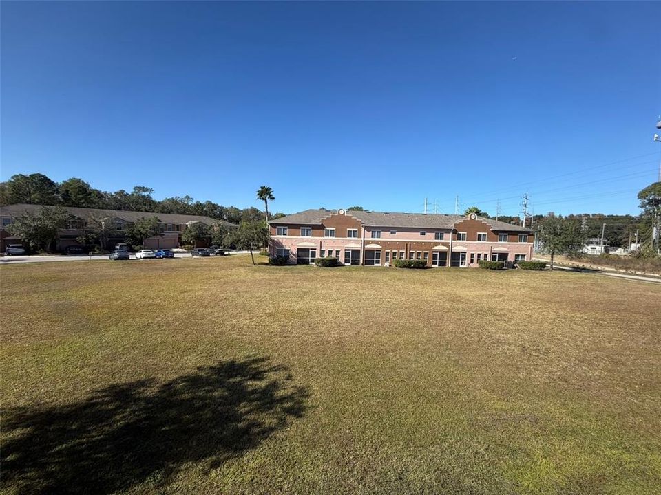 For Rent: $2,200 (3 beds, 2 baths, 1691 Square Feet)