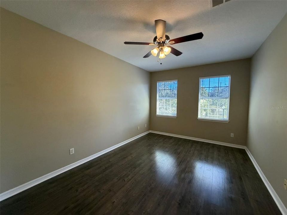For Rent: $2,200 (3 beds, 2 baths, 1691 Square Feet)