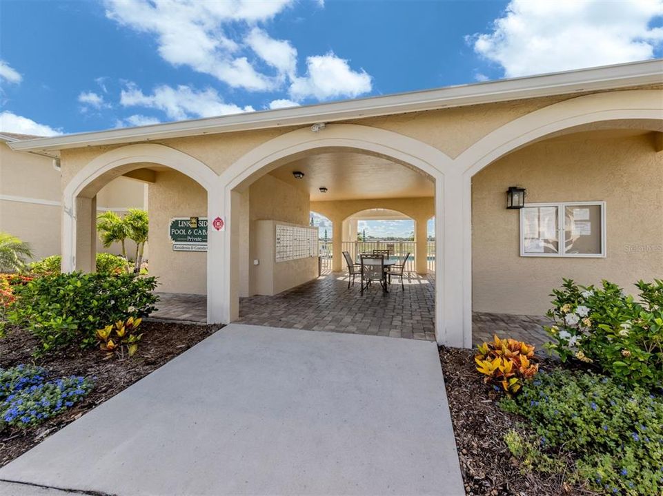 待售: $257,000 (3 贝兹, 2 浴室, 1489 平方英尺)