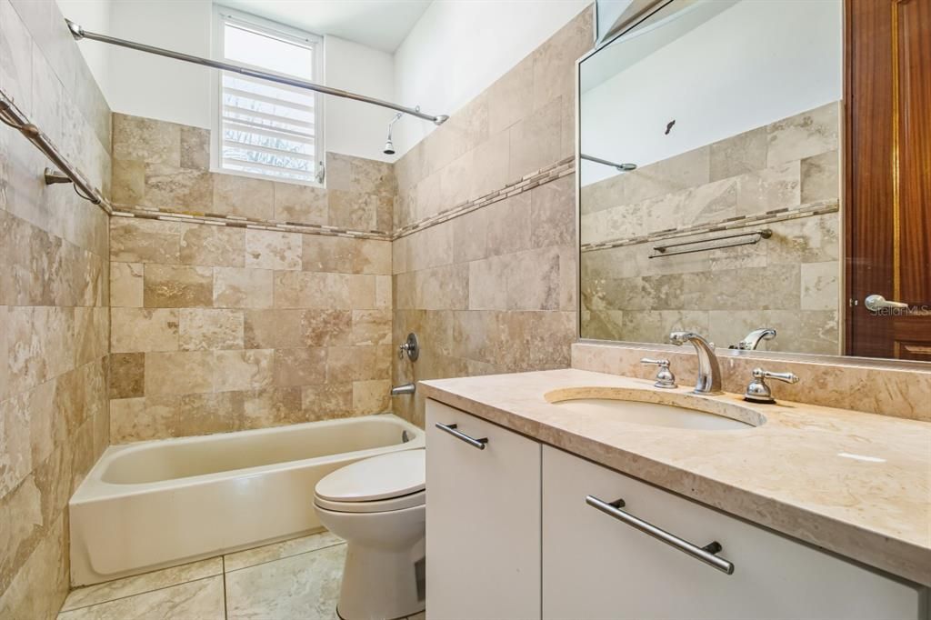 For Sale: $795,000 (4 beds, 2 baths, 3032 Square Feet)