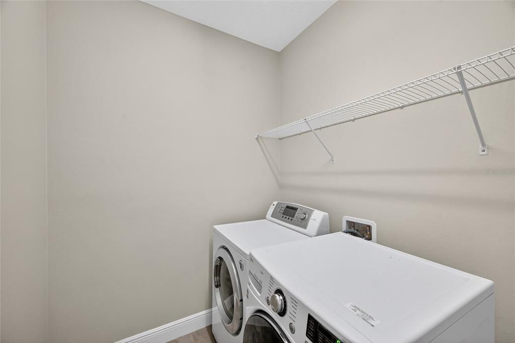 На продажу: $675,000 (5 спален, 4 ванн, 3381 Квадратных фут)