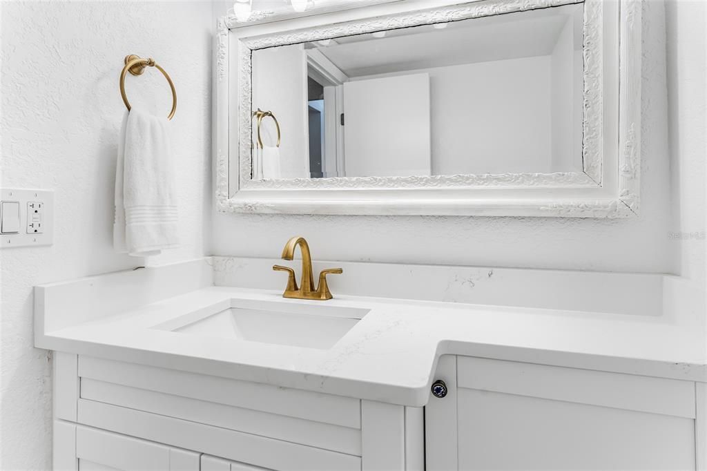 En Venta: $549,000 (3 camas, 1 baños, 1200 Pies cuadrados)