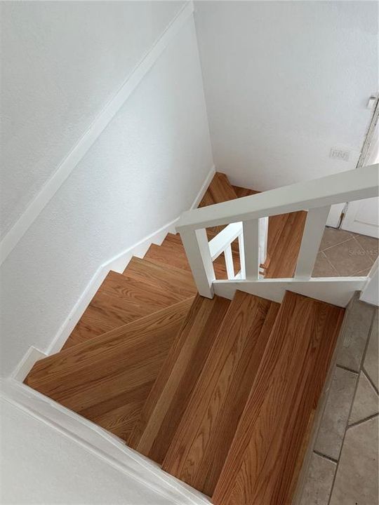 На продажу: $549,000 (3 спален, 1 ванн, 1200 Квадратных фут)