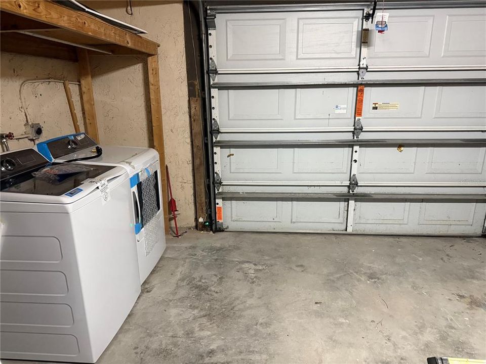 На продажу: $549,000 (3 спален, 1 ванн, 1200 Квадратных фут)