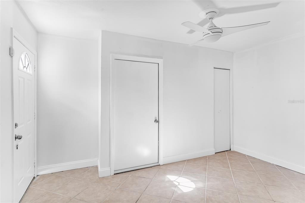 En Venta: $549,000 (3 camas, 1 baños, 1200 Pies cuadrados)