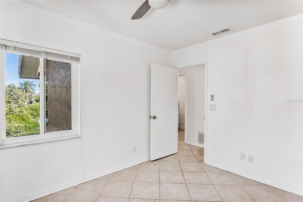 En Venta: $549,000 (3 camas, 1 baños, 1200 Pies cuadrados)