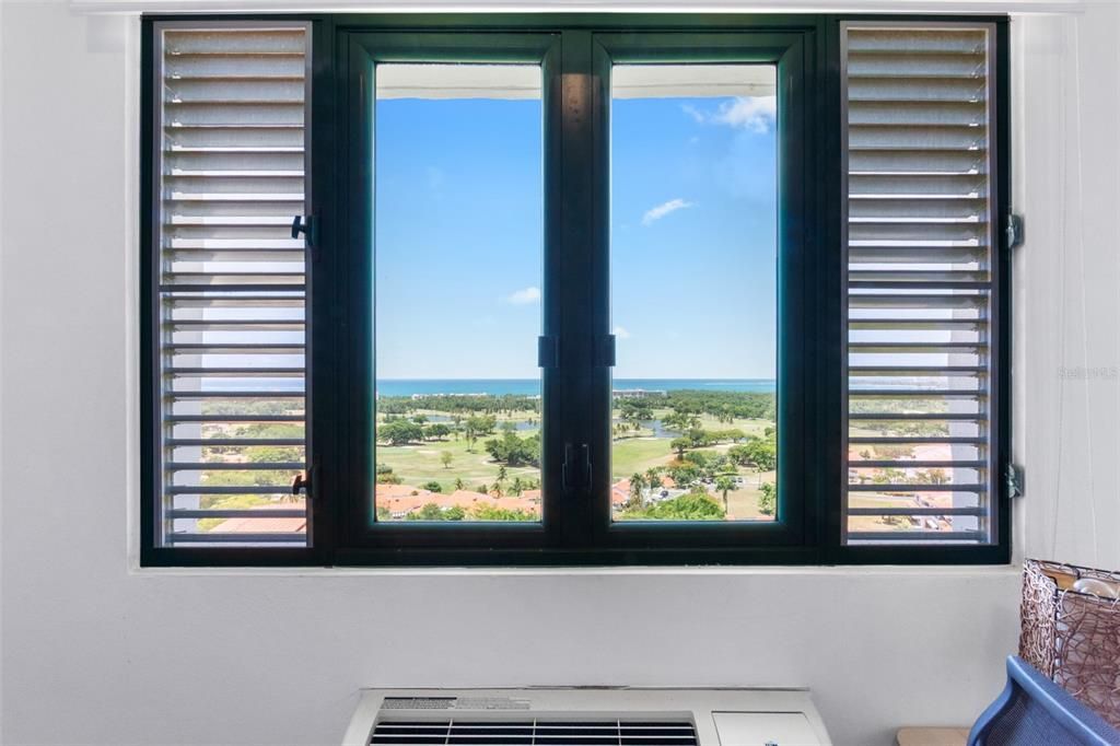 出租: $3,500 (3 贝兹, 3 浴室, 1881 平方英尺)