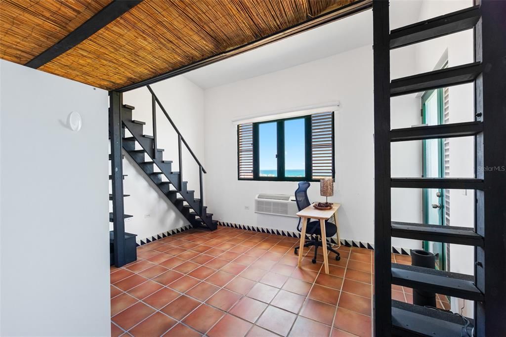 出租: $3,500 (3 贝兹, 3 浴室, 1881 平方英尺)