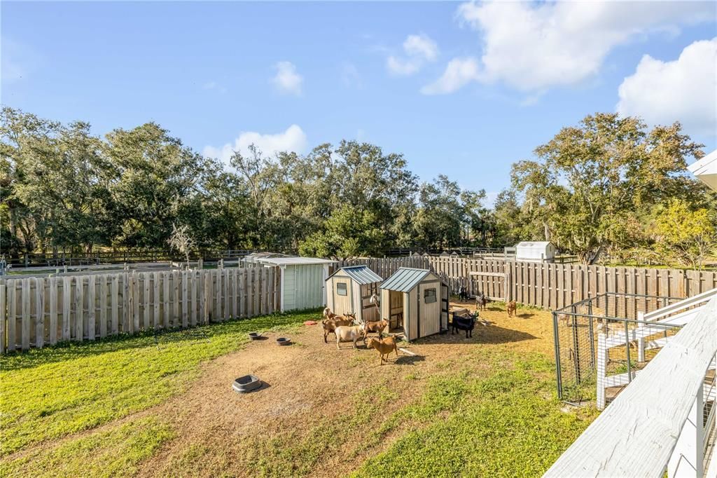 En Venta: $775,000 (4 camas, 2 baños, 2070 Pies cuadrados)