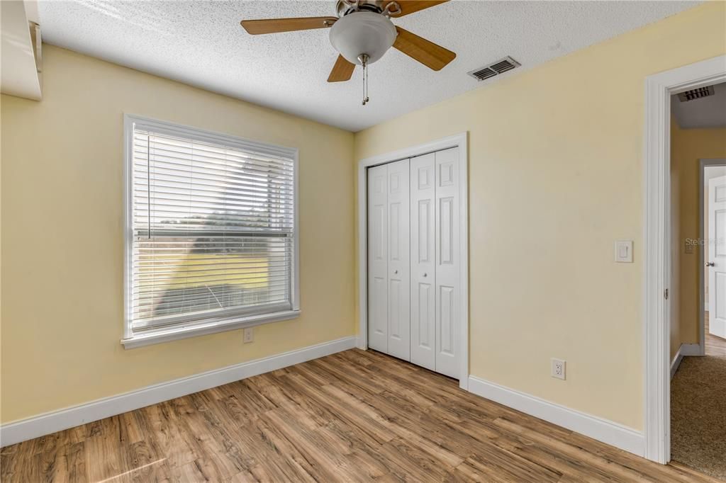 En Venta: $775,000 (4 camas, 2 baños, 2070 Pies cuadrados)