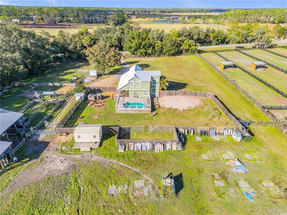 En Venta: $775,000 (4 camas, 2 baños, 2070 Pies cuadrados)