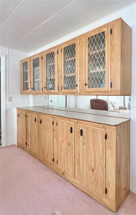 For Sale: $99,900 (2 beds, 1 baths, 1036 Square Feet)