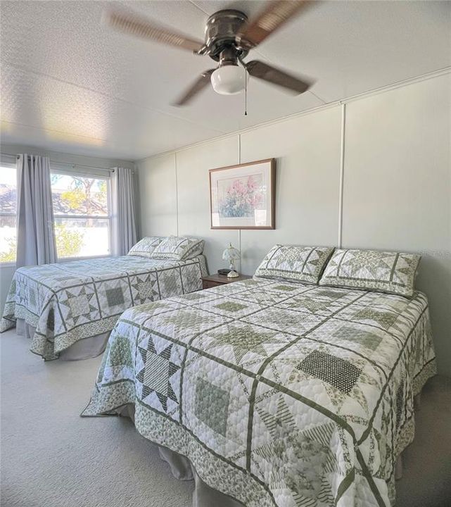 For Sale: $99,900 (2 beds, 1 baths, 1036 Square Feet)