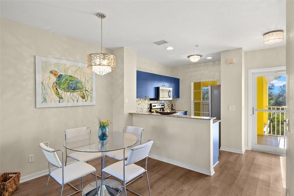 В аренду: $2,750 (2 спален, 2 ванн, 924 Квадратных фут)