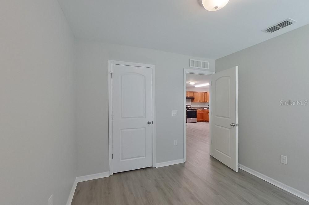 В аренду: $1,645 (4 спален, 2 ванн, 1209 Квадратных фут)