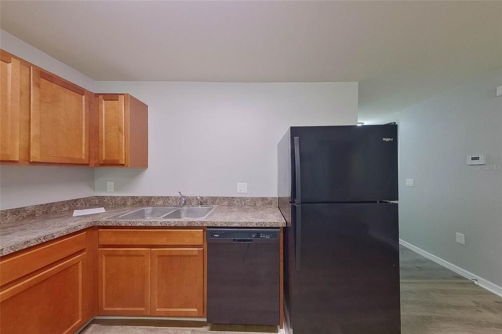 В аренду: $1,795 (4 спален, 2 ванн, 1209 Квадратных фут)