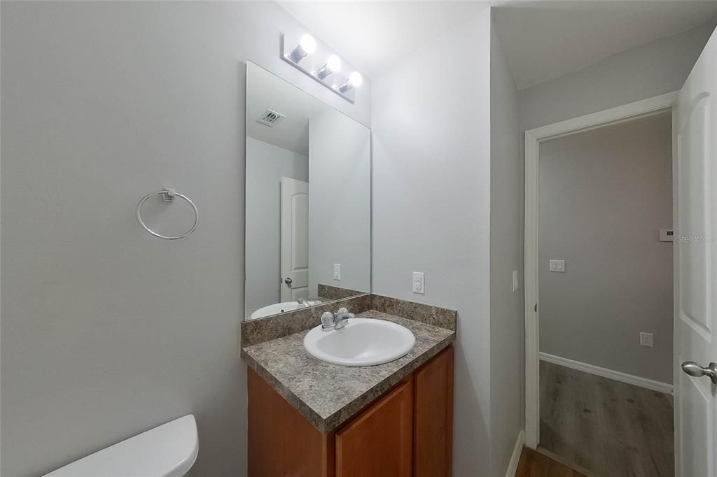 В аренду: $1,795 (4 спален, 2 ванн, 1209 Квадратных фут)