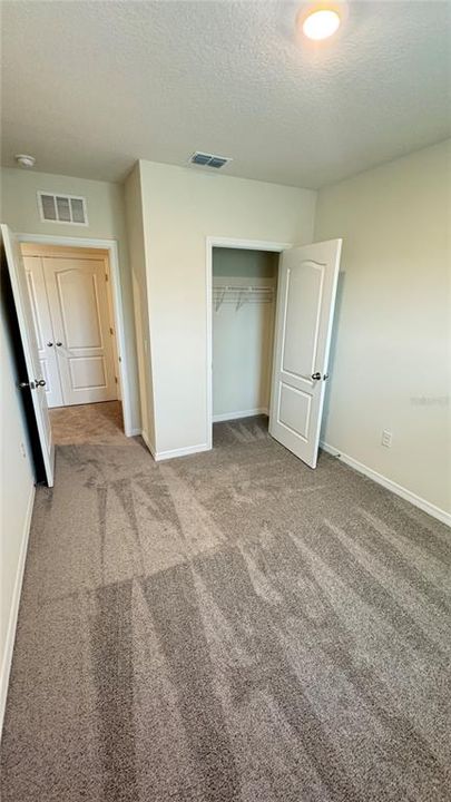 出租: $2,200 (3 贝兹, 2 浴室, 1886 平方英尺)