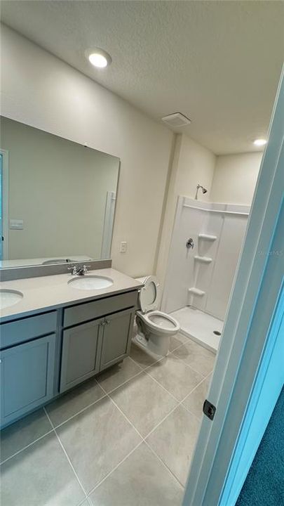 出租: $2,200 (3 贝兹, 2 浴室, 1886 平方英尺)