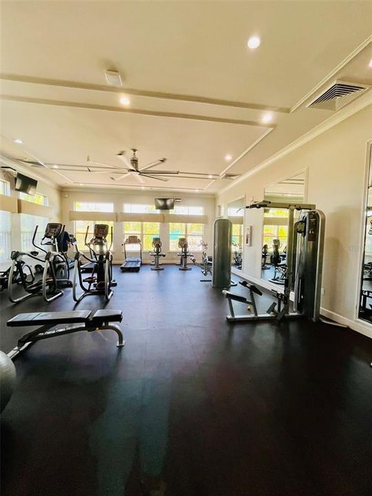 For Sale: $325,000 (3 beds, 2 baths, 1541 Square Feet)