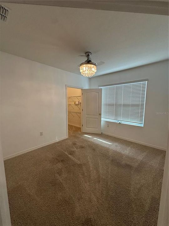 For Sale: $325,000 (3 beds, 2 baths, 1541 Square Feet)