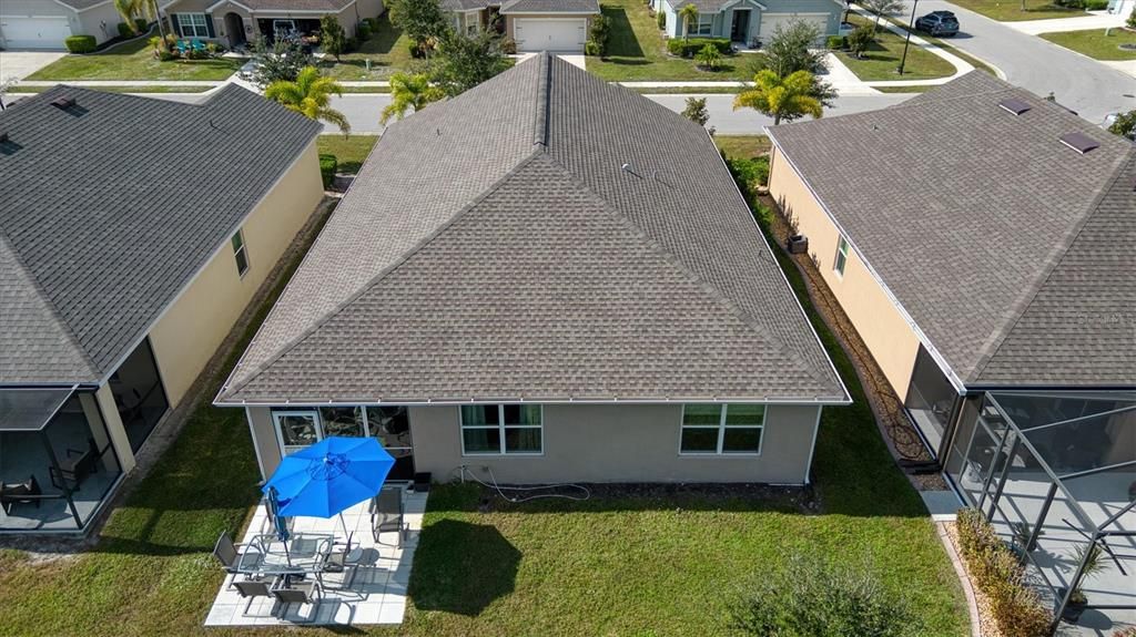 На продажу: $340,000 (4 спален, 2 ванн, 1812 Квадратных фут)