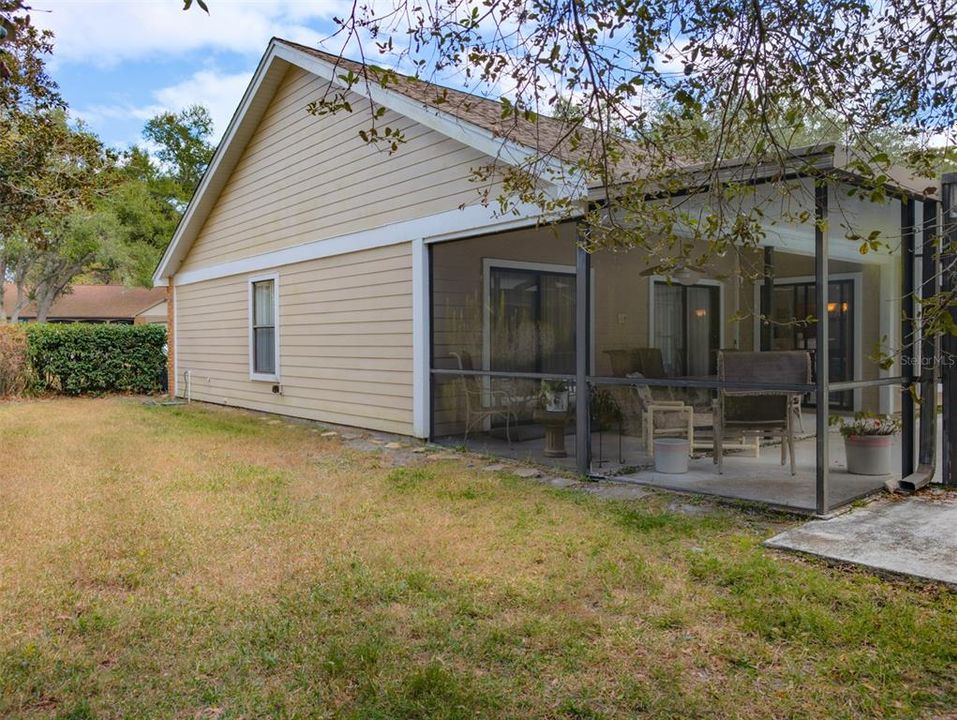 For Sale: $559,000 (3 beds, 2 baths, 1832 Square Feet)