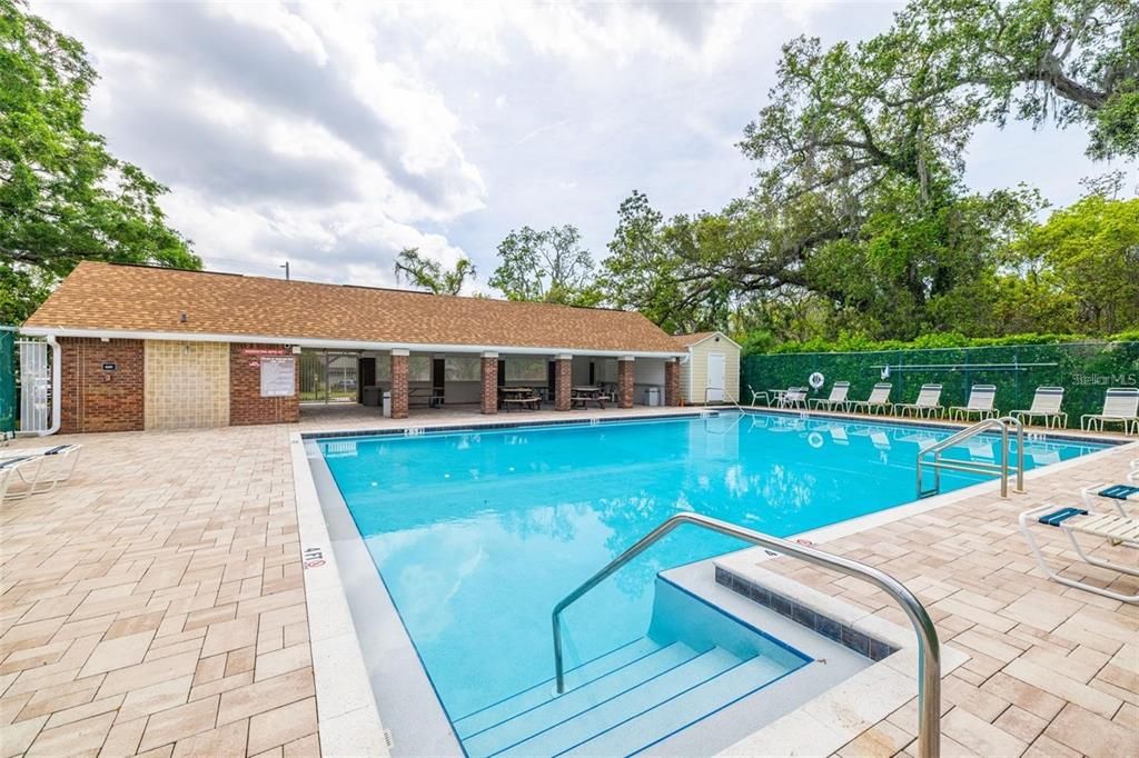 For Sale: $559,000 (3 beds, 2 baths, 1832 Square Feet)