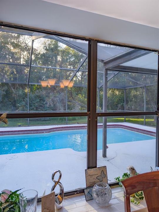 For Sale: $559,000 (3 beds, 2 baths, 1832 Square Feet)