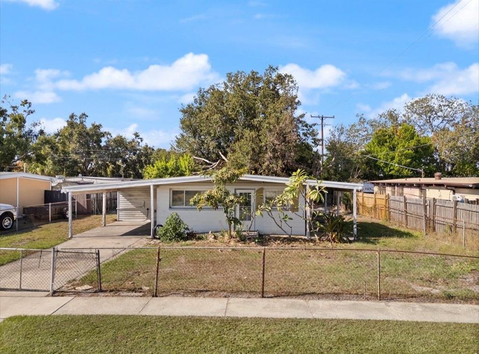 待售: $244,900 (3 贝兹, 2 浴室, 984 平方英尺)