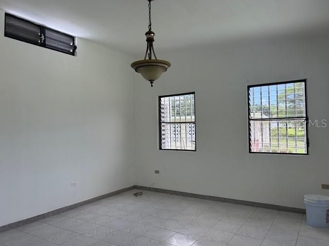For Sale: $266,000 (3 beds, 1 baths, 0 Square Feet)
