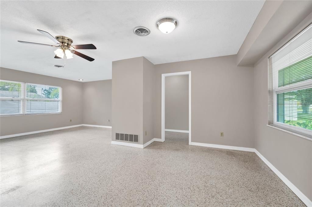 For Sale: $412,000 (3 beds, 2 baths, 1348 Square Feet)