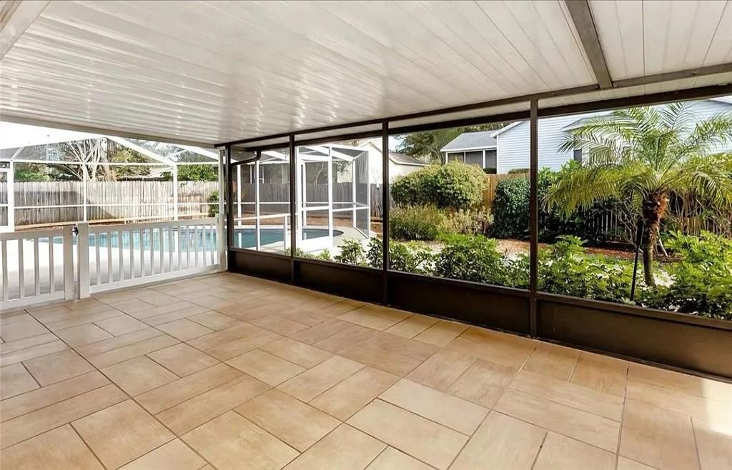 For Rent: $2,900 (3 beds, 2 baths, 1356 Square Feet)