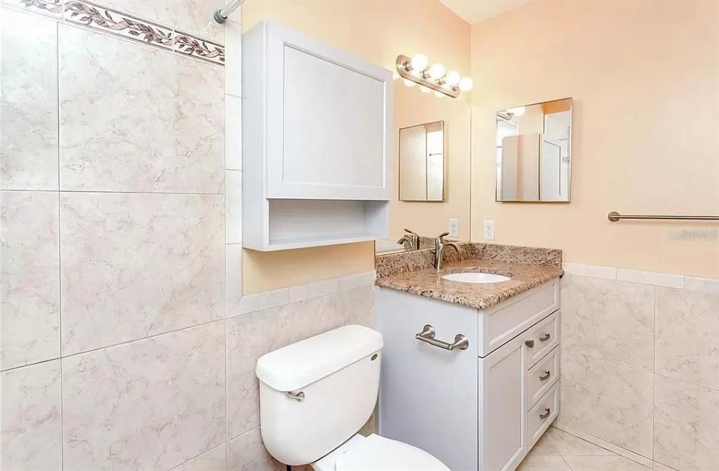 For Rent: $2,900 (3 beds, 2 baths, 1356 Square Feet)