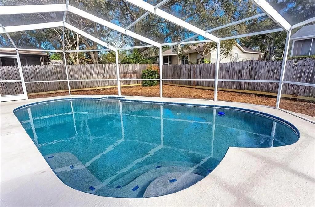 For Rent: $2,900 (3 beds, 2 baths, 1356 Square Feet)