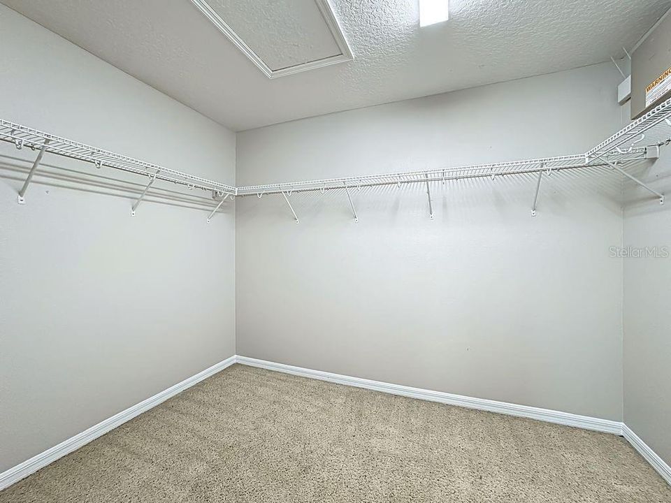 待售: $605,000 (5 贝兹, 4 浴室, 3498 平方英尺)