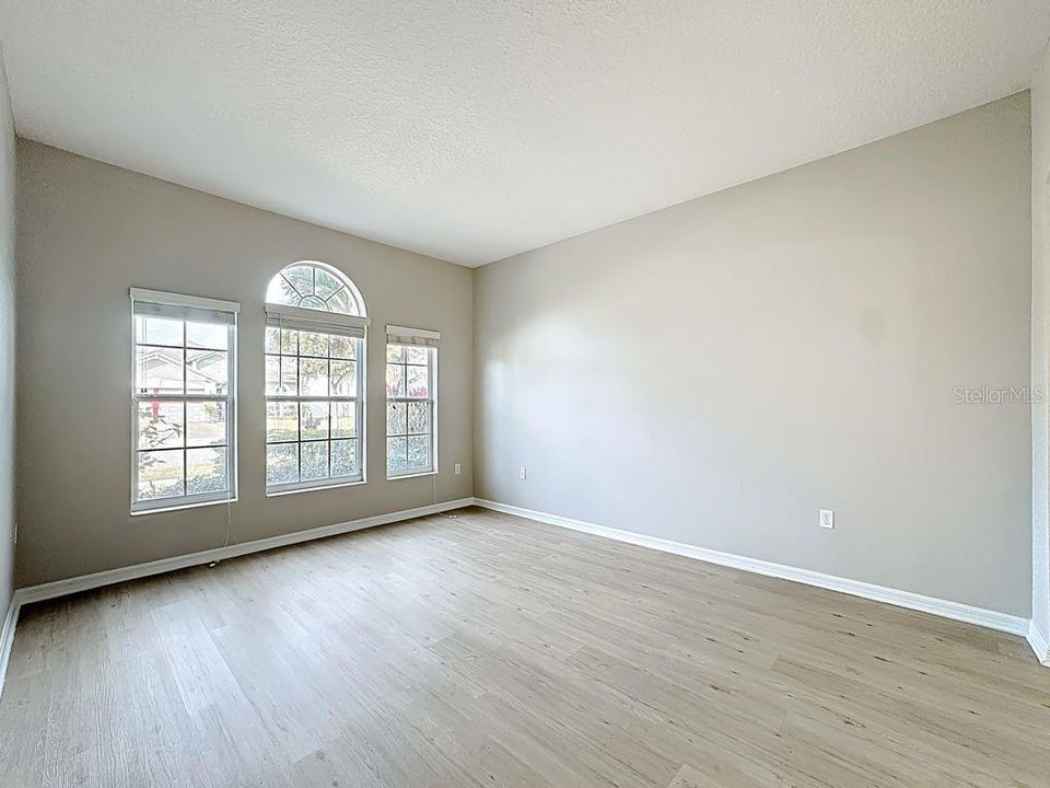 待售: $605,000 (5 贝兹, 4 浴室, 3498 平方英尺)