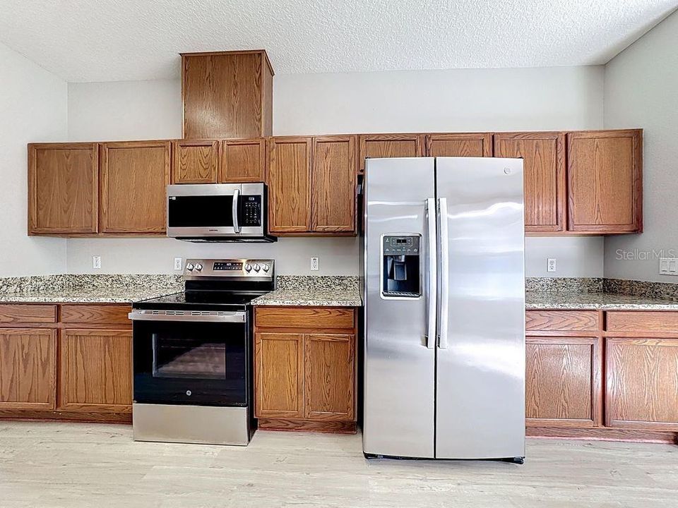 待售: $605,000 (5 贝兹, 4 浴室, 3498 平方英尺)