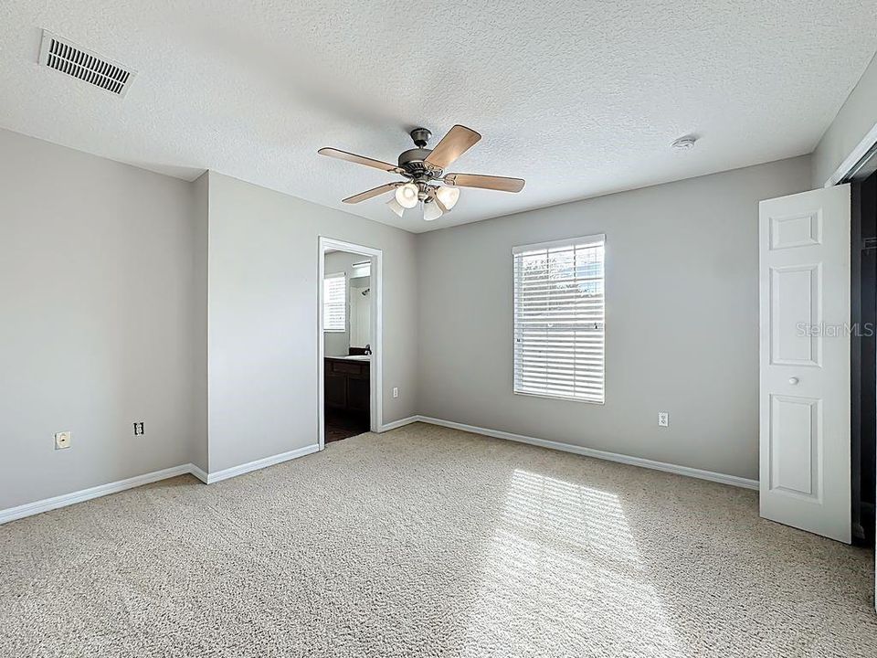 待售: $605,000 (5 贝兹, 4 浴室, 3498 平方英尺)