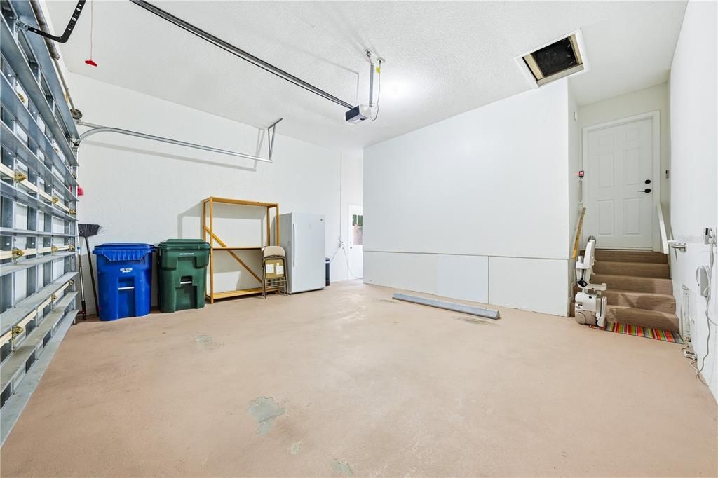 待售: $450,000 (2 贝兹, 2 浴室, 1419 平方英尺)