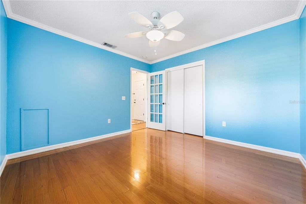 待售: $450,000 (2 贝兹, 2 浴室, 1419 平方英尺)